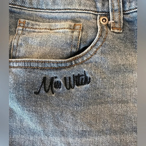 Her Universe Studio Ghibli Kiki's Delivery Service Mom Jeans women’s size 11 - Picture 7 of 14